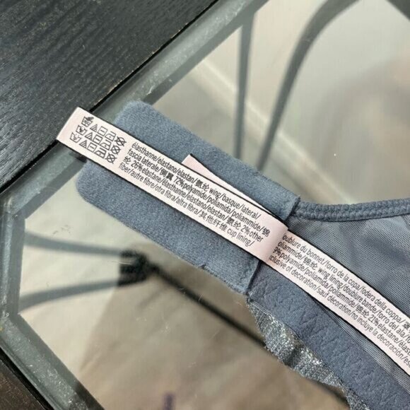 Victoria's Secret Women's Dream Angels Semi Sheer Lace Bra Gray Size 34D/D75 - Picture 10 of 11